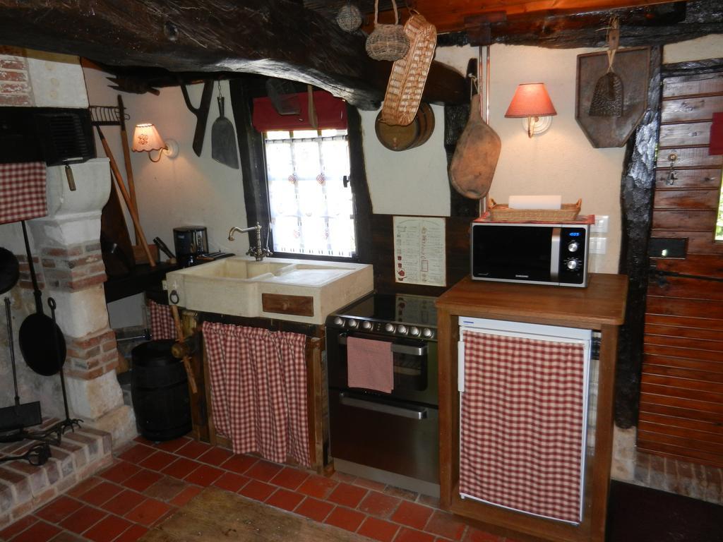 Le gîte des Trois Vaches Brionne Chambre photo